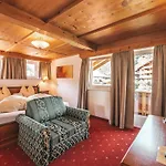 Kristall - Adults Only Otel
