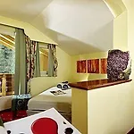 Kristall - Adults Only Otel