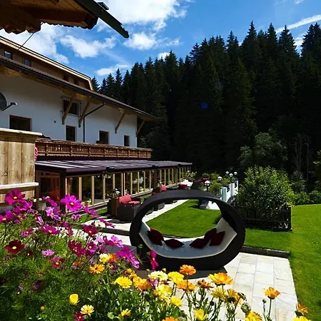 Hotel Kristall - Adults Only