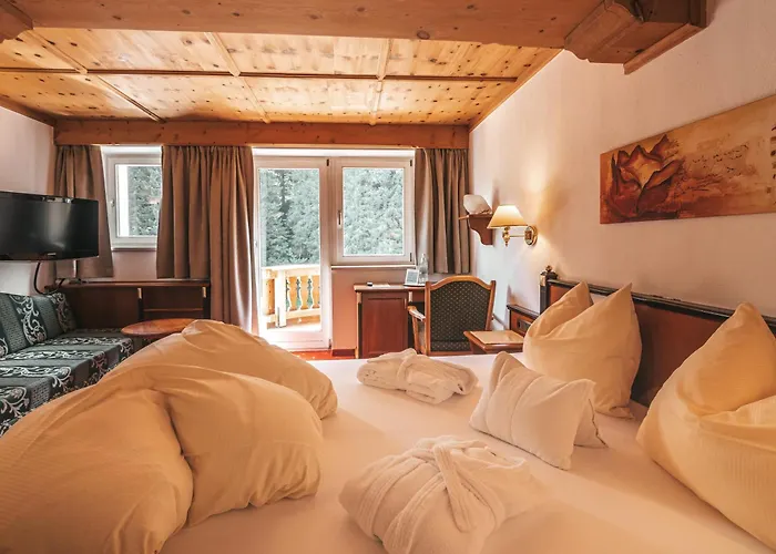 Kristall - Adults Only 4*