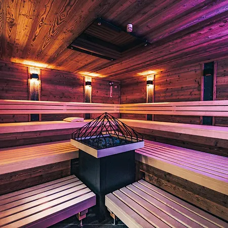 Kristall - Adults Only