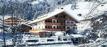 Kristall - Adults Only 4*